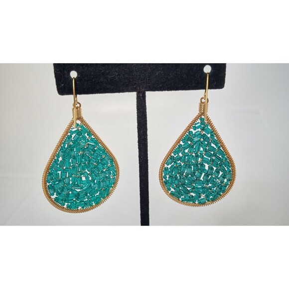 Handcrafted Cleopatra Emerald Green Czech Glass Goldtone Wire Earrings - Picture 8 of 10